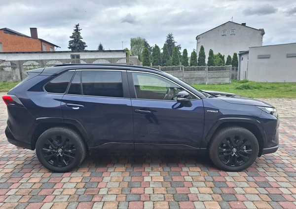 Toyota RAV4 cena 184000 przebieg: 10800, rok produkcji 2022 z Koło małe 79